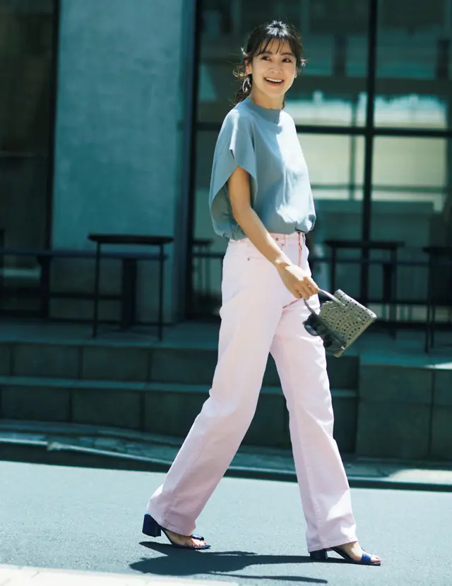 Dries Van Notenのデニムコーデの田波涼子さん