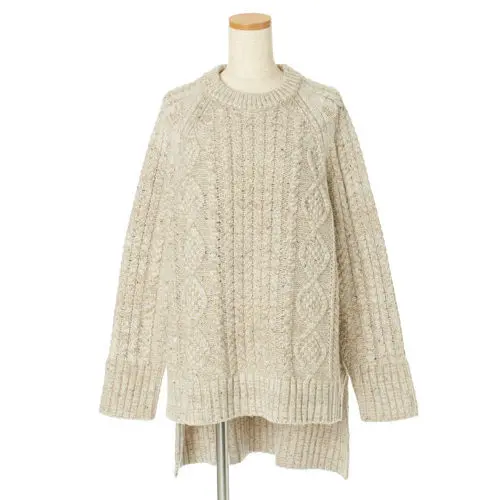 まろやかベージュにひとさじのモード感「Iの画像_2