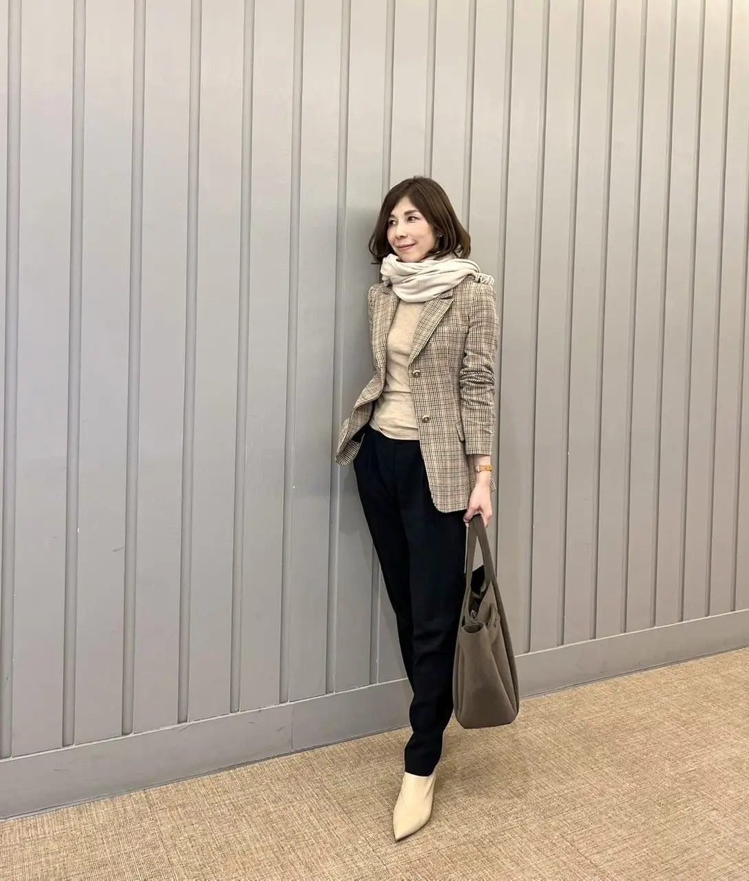 ZARAのグレンチェックジャケットでミケの画像_1
