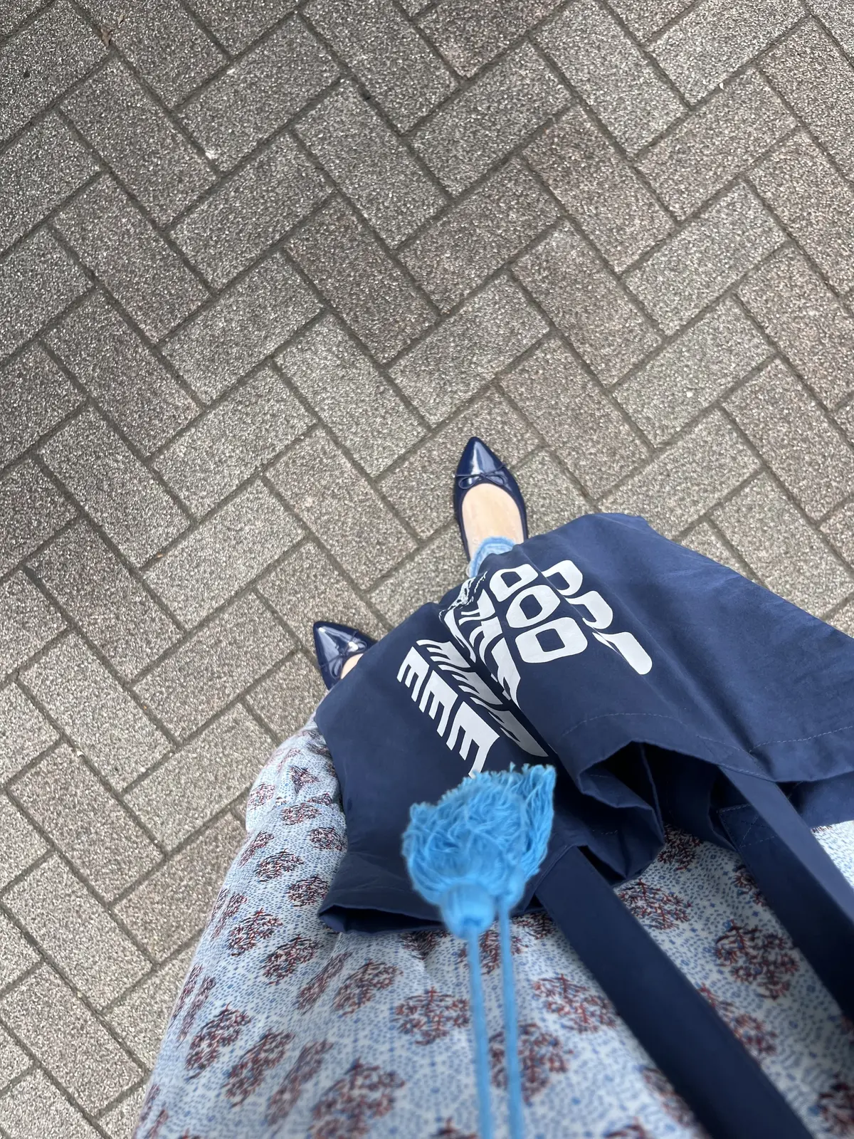 夏のインディゴブルー💙トートバッグコーデの画像_4