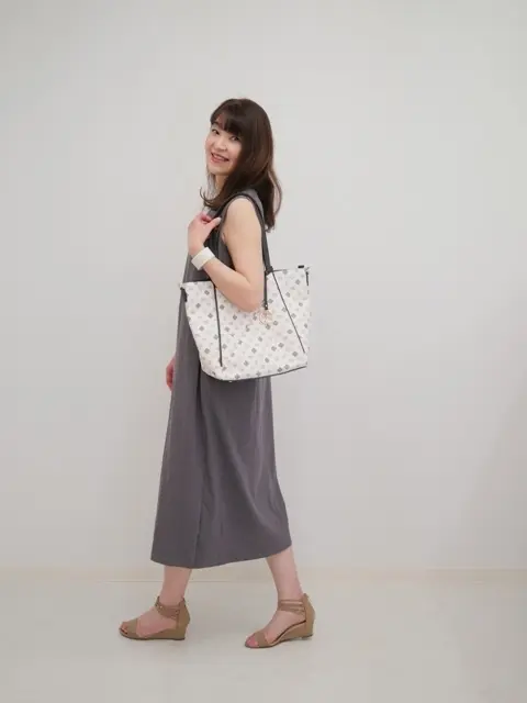 GUショルダータックワンピースにfirano vita