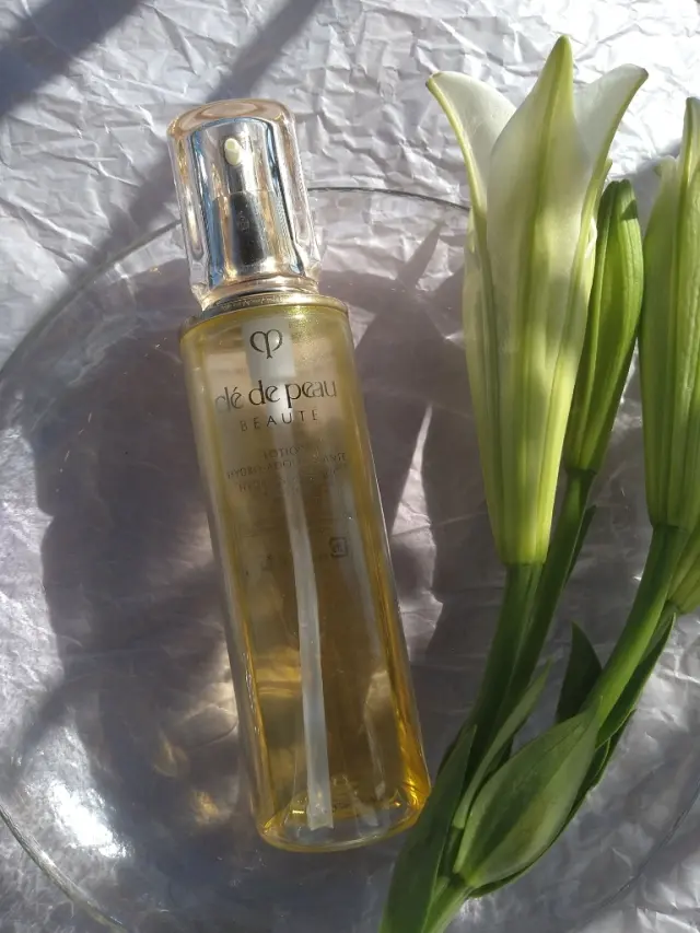 クレ・ド・ポーボーテの化粧水