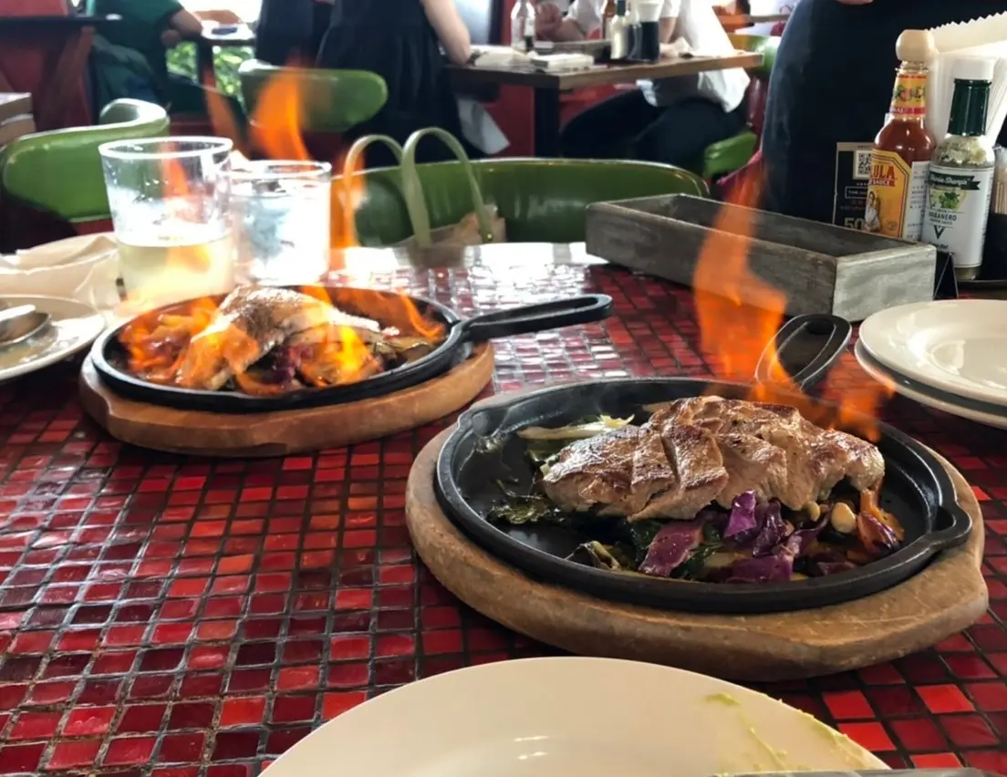 テーブルでフランベ！