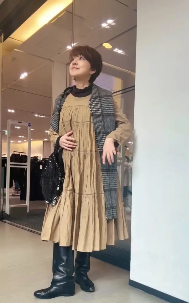 冬のマフラー、バンダナで顔周りの印象に差の画像_3