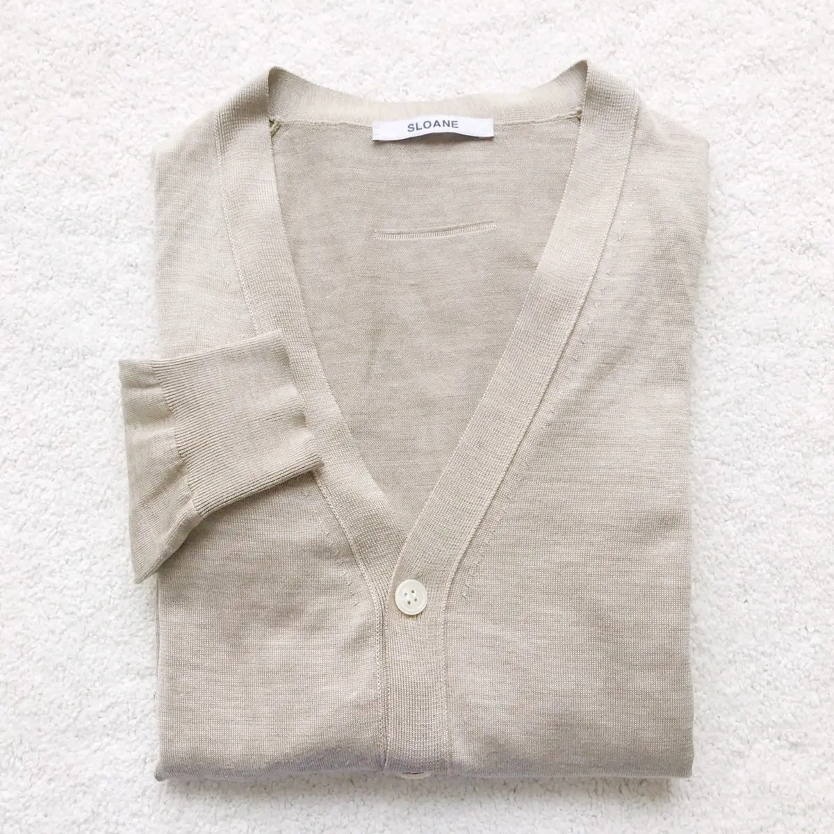 BESTなベージュカーディガンの画像_1