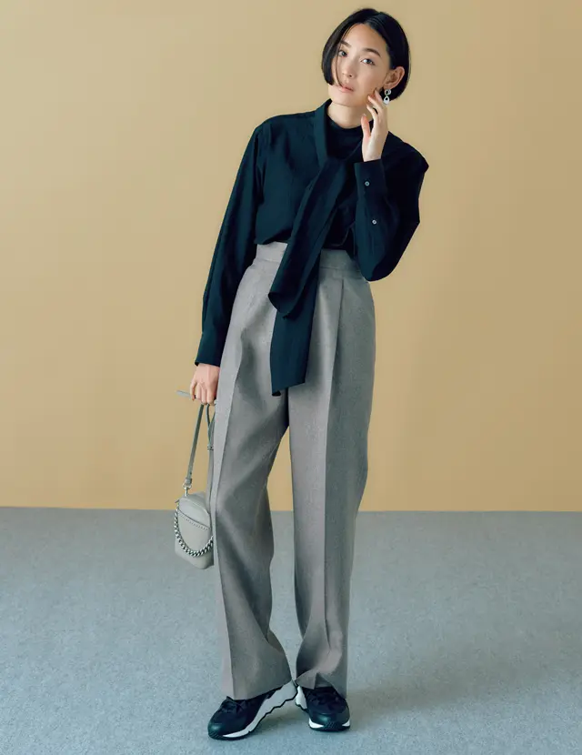 ハイクのパンツコーデのLIZA