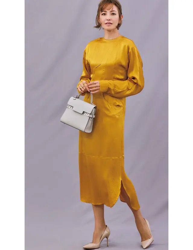 AKANE UTSUNOMIYAのワンピースのRINA