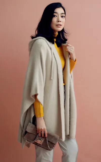 イエロー×クールベージュ