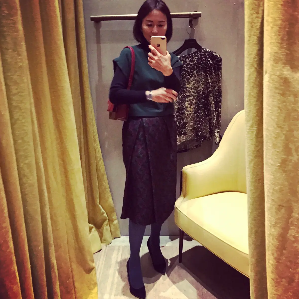 ドリスヴァンノッテンのコートの画像_2