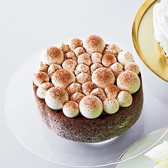 AVRANCHES GUESNAY「ムースショコラ カフェ マグダレナ」