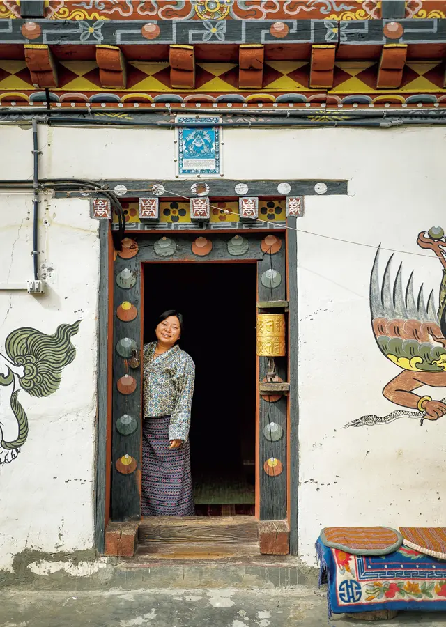 ダゴさんは、英語も得意。家の壁