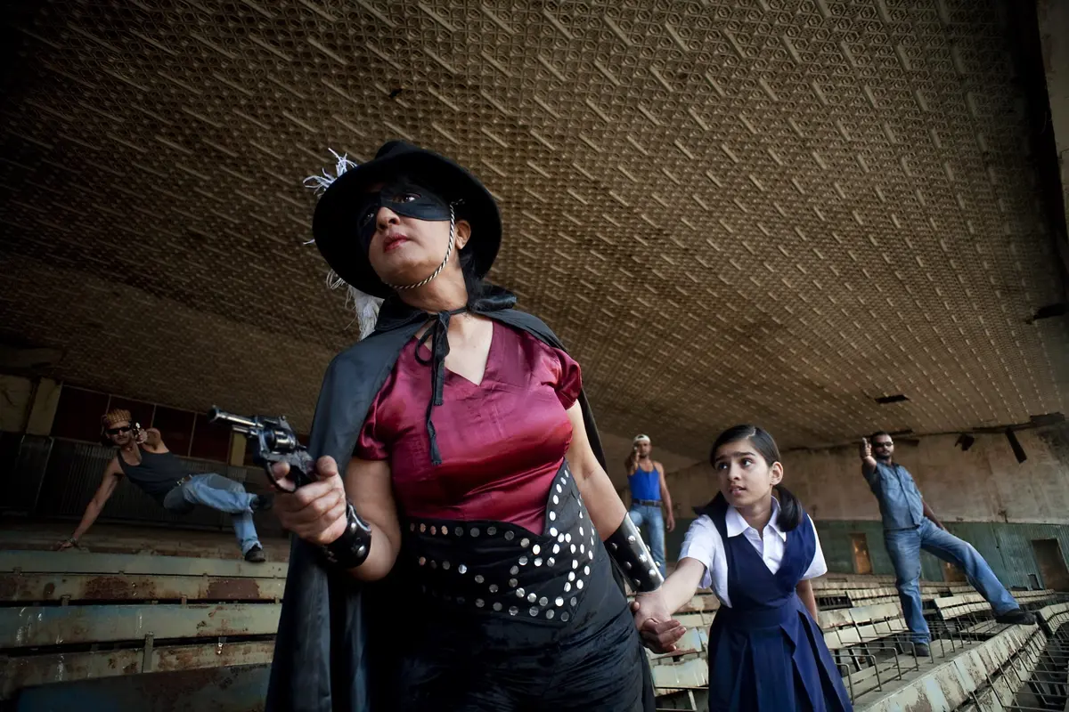 「Dressing Up: Pushpamala N」Return of the Phantom Lady