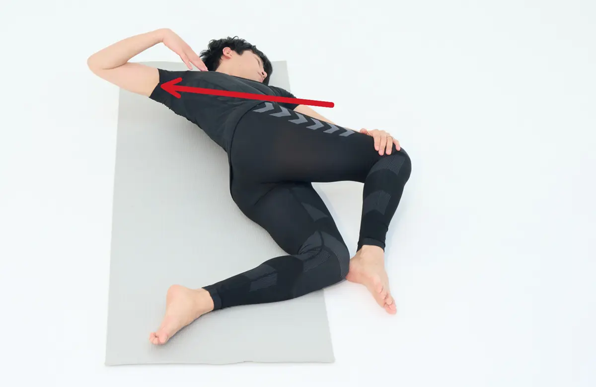 OurAge×Webエクラ　床バレエ_腰のばし