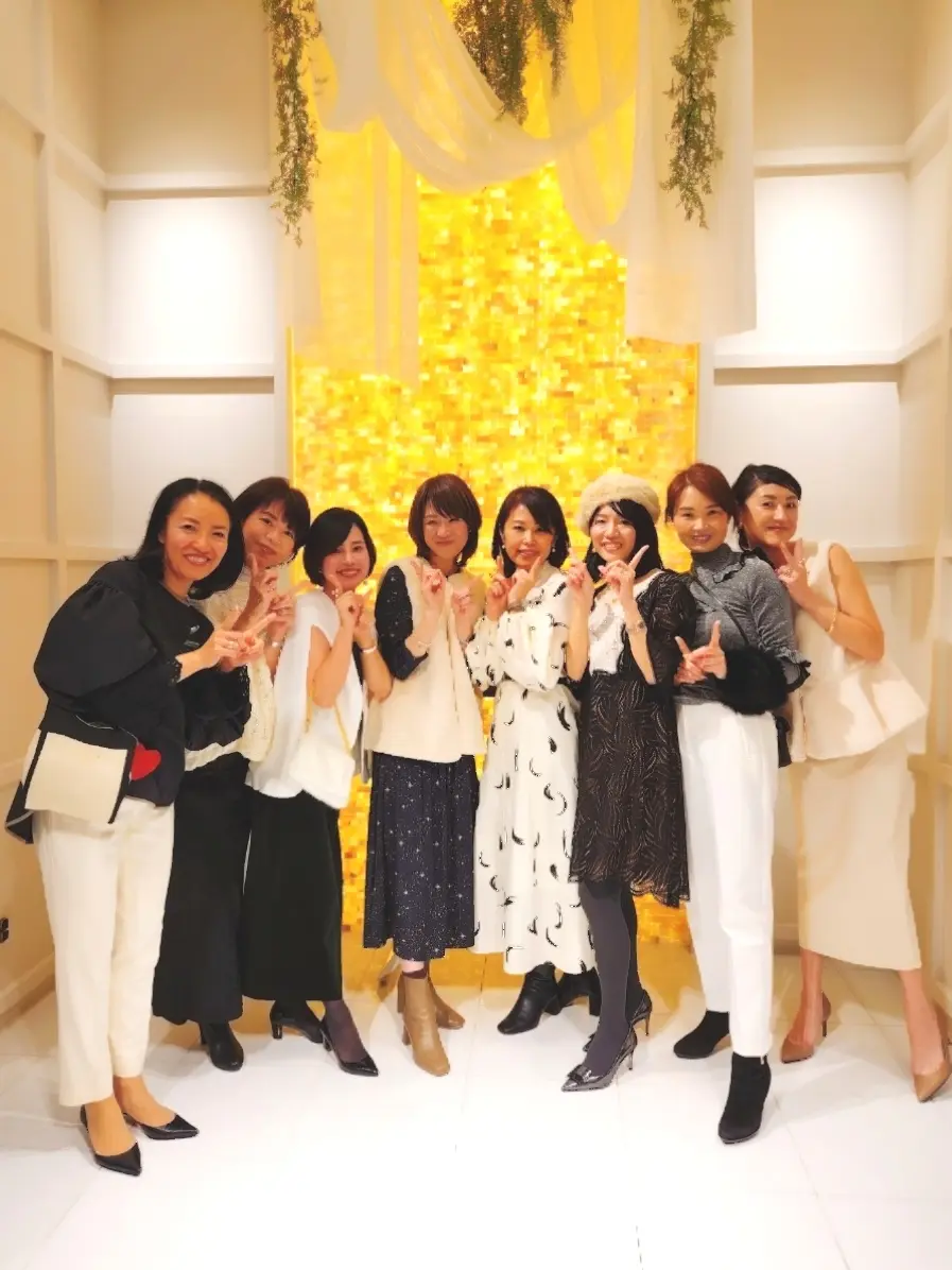 クリスマスパーティー、クリスマス会、ZARA、ザラ、パーティーコーデ、40代ファッション、Jマダム、XEX日本橋