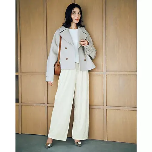 E by eclat きれいめベロアパンツ ￥18,700