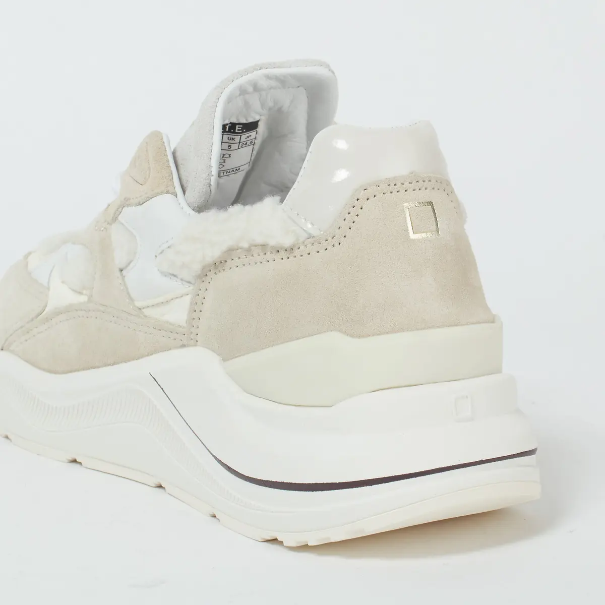 “もこもこ”が心地いい！おしゃれに効く冬の画像_3