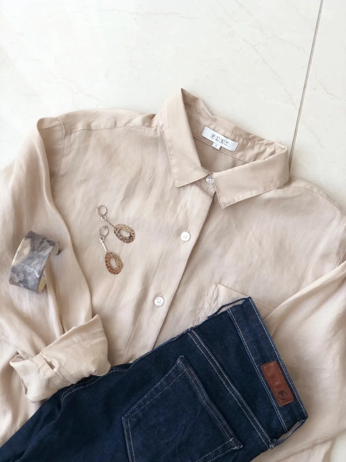 夏のリネン混シャツの画像_2