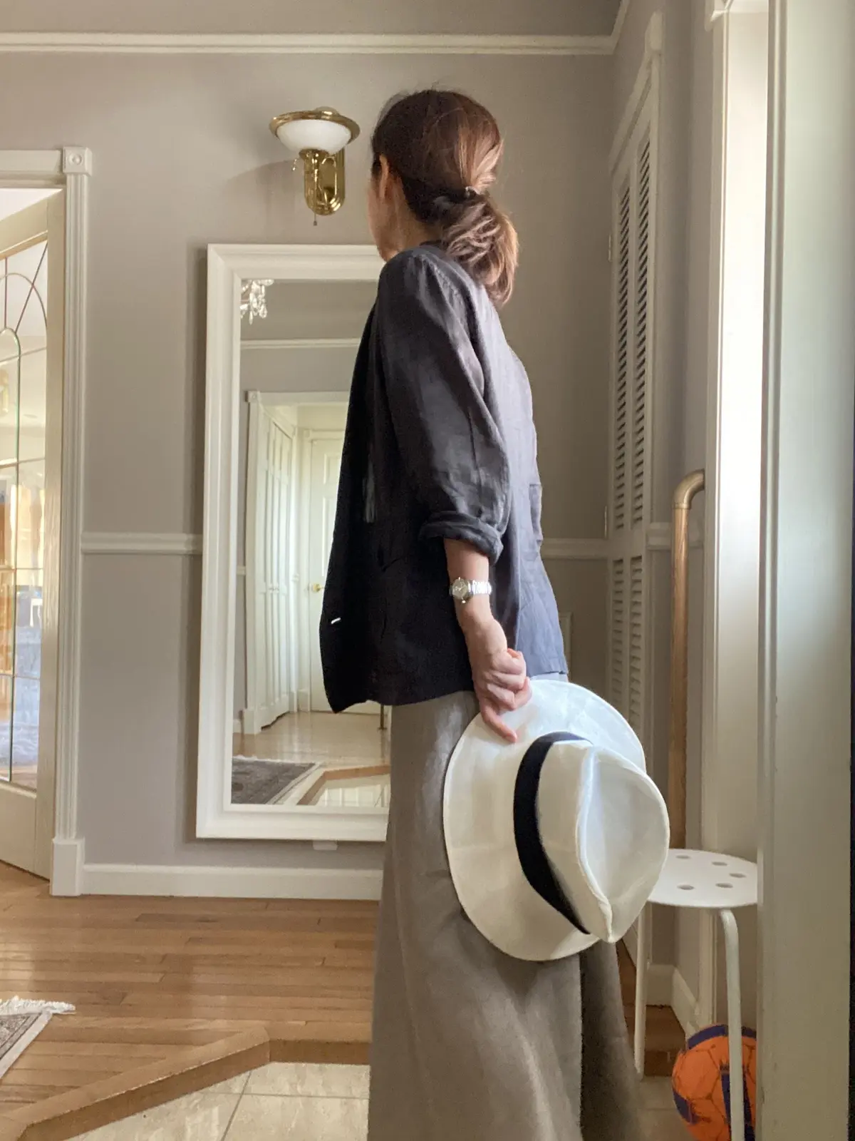 薄手の麻混ジャケットがちょうど良い♩の画像_3