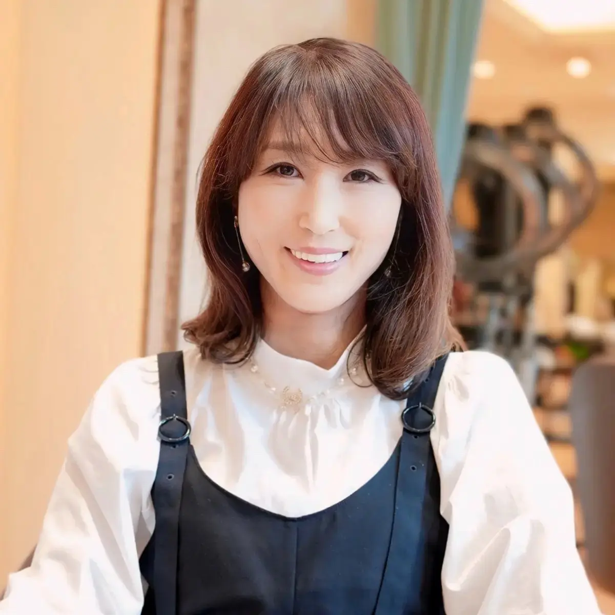 【冬のNEWヘア】新しい年に向けて、フレンチボブにチェンジ！
