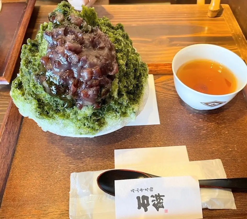 定番　抹茶かき氷　叶匠寿庵石山寺店