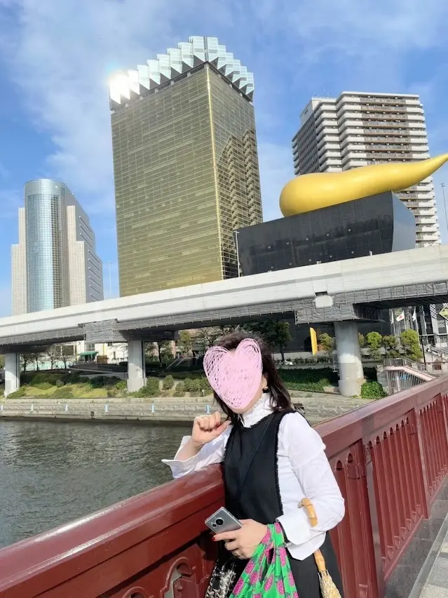 首都高　アサヒビール金の炎