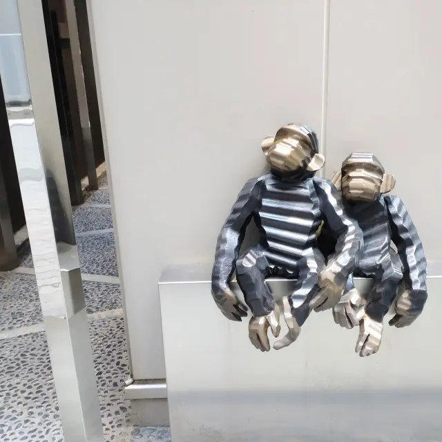 宝童稲荷神社　銀座レンガ通り　銀座八丁神社