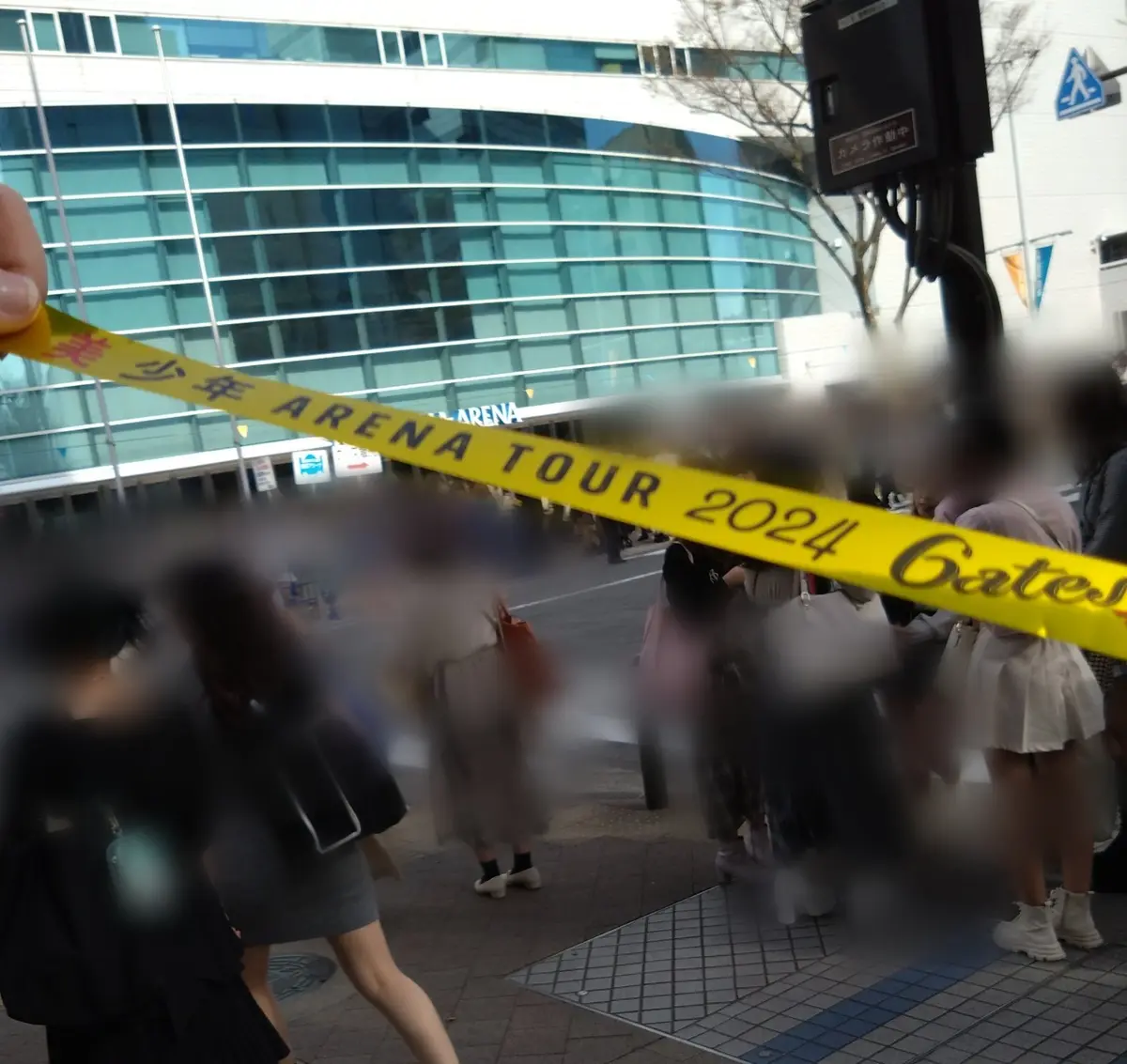 横浜アリーナ前