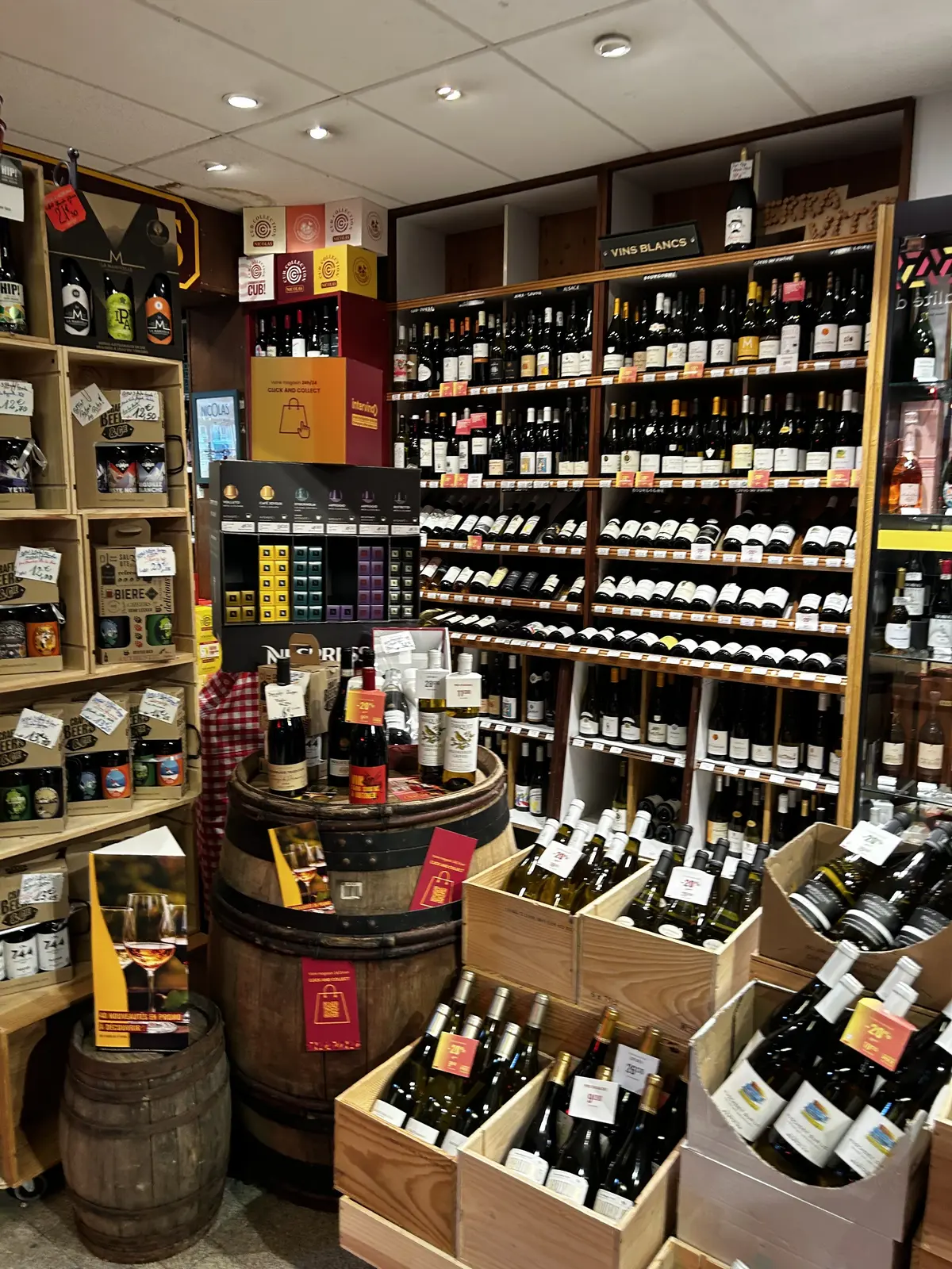 Les Halles de Lyon Paul Bocuse「ポール・ボキューズ市場　　フランス　　リヨン