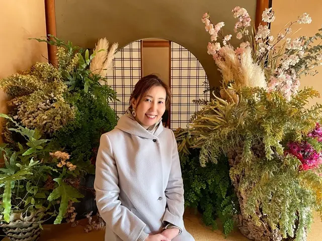 埼玉県川越市：旧山崎家別邸。花の装飾イベント。和室の様子