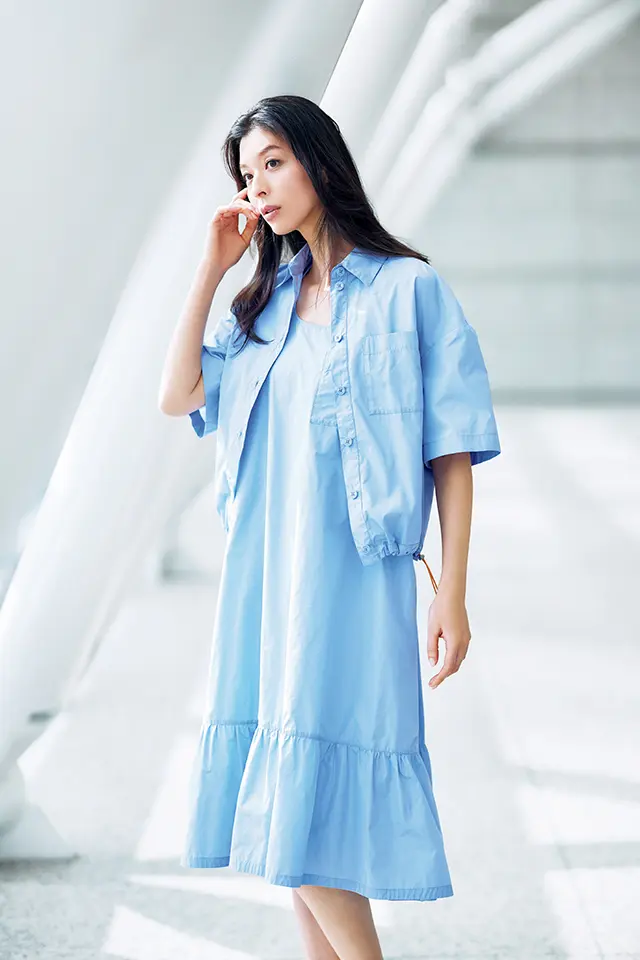 大人のかわいげとカジュアル感が絶妙なバランスのセットアップ