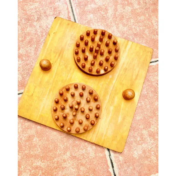 むくみや疲労を感じたら、ツボプレートに