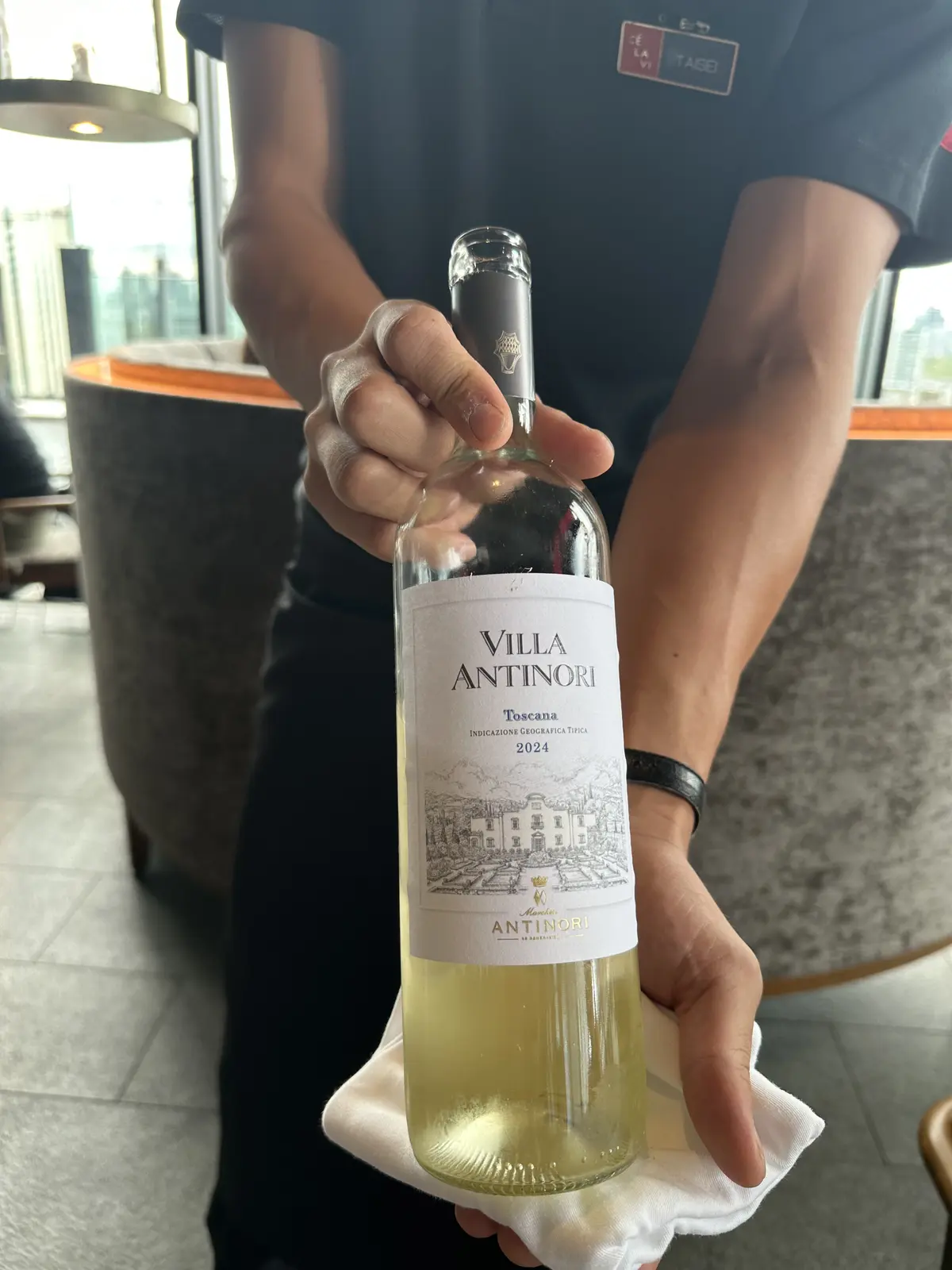 秋も活躍、ネイビーでまとめるデニムコーデの画像_6