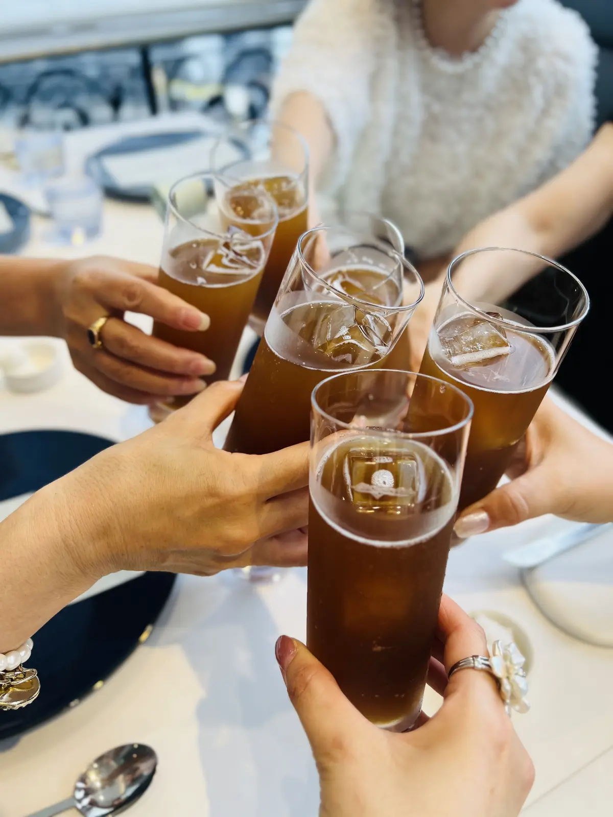 展示会の後は皆でフレンチレストランへ！