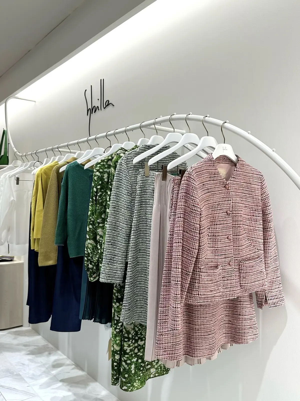 伊勢丹新宿店館内写真　３階　トラストスタイル　