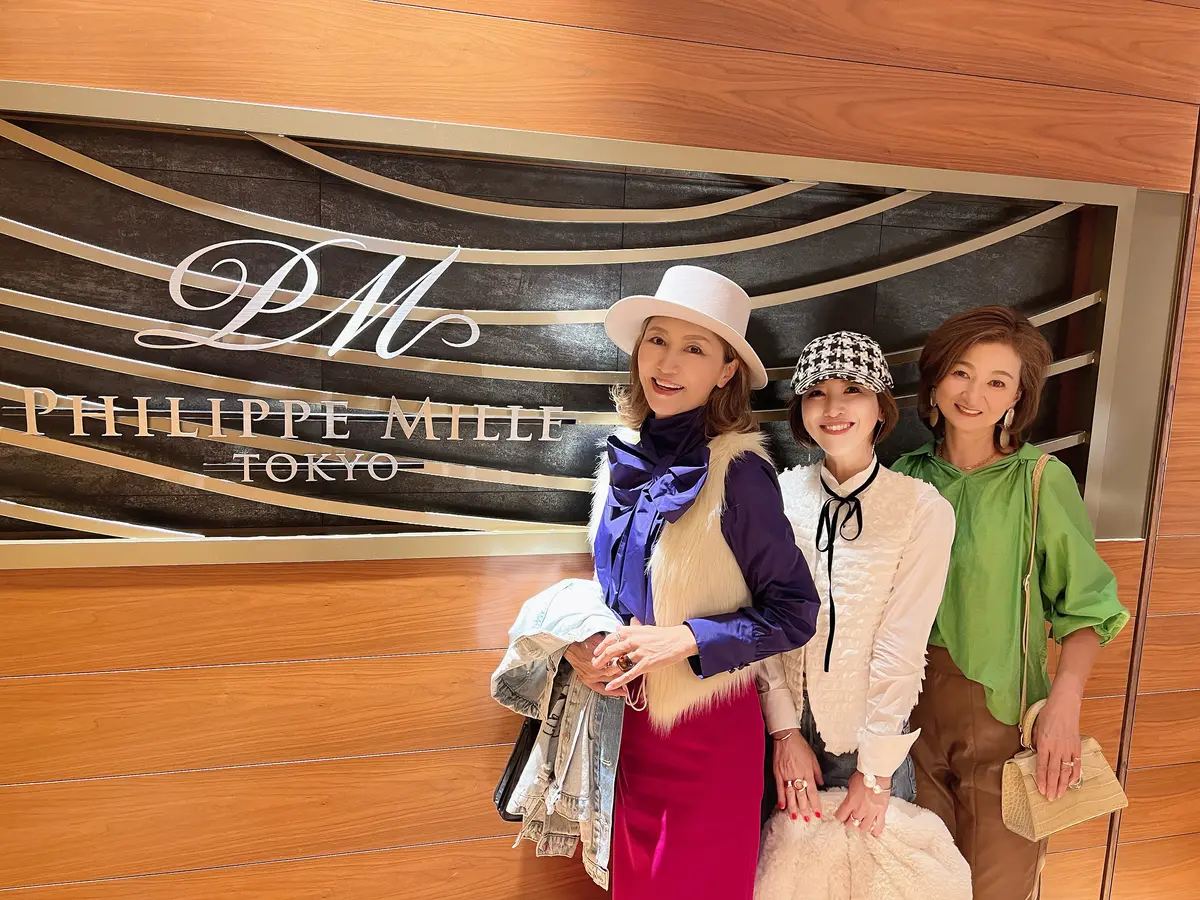 秋コーデで六本木ランチへ‼︎の画像_13