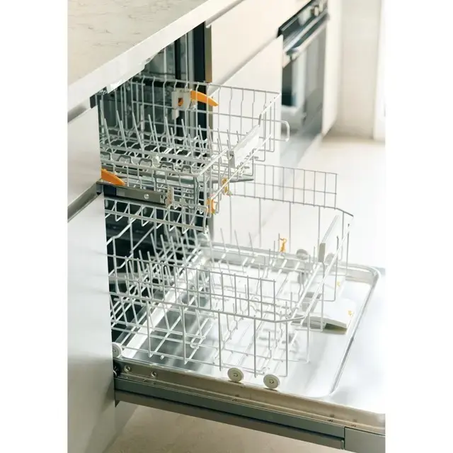 食洗機はミーレの幅60cmタイプ