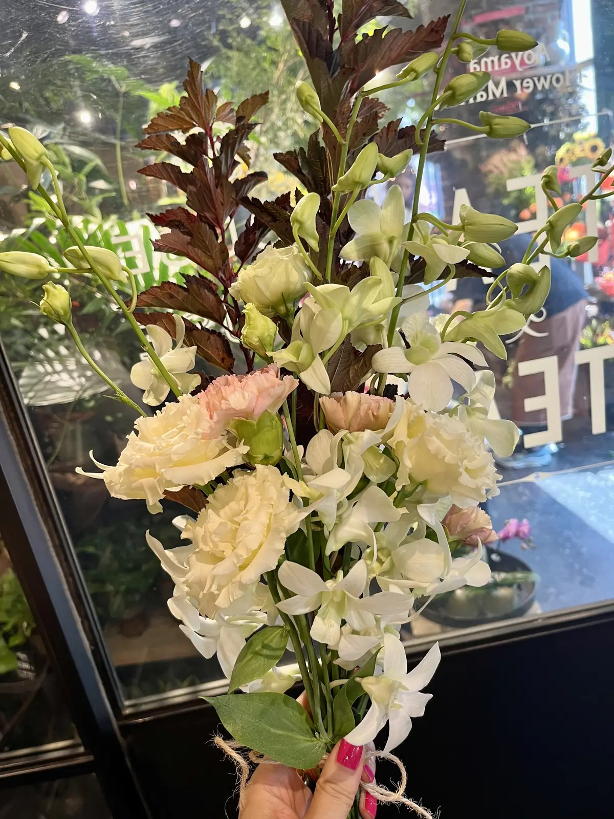 ほんのり秋色のブーケを束ねにの画像_5