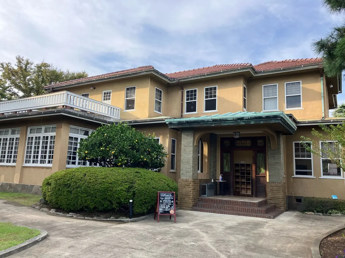 成城学園前　ケーキ　モンブラン　成城ホテルショコラ　スイーツ　旧山田邸　旧猪股邸