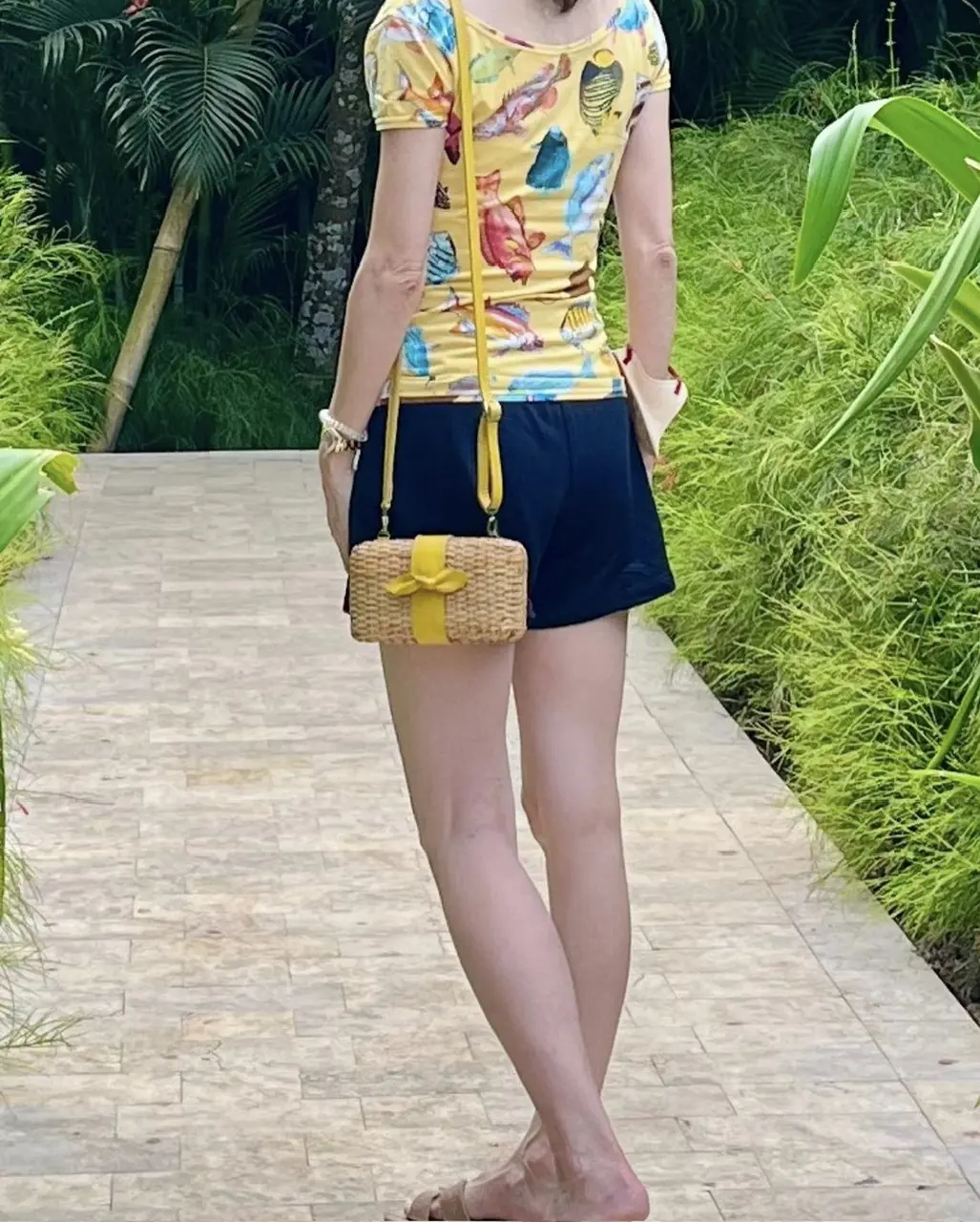 ラタンクラッチ