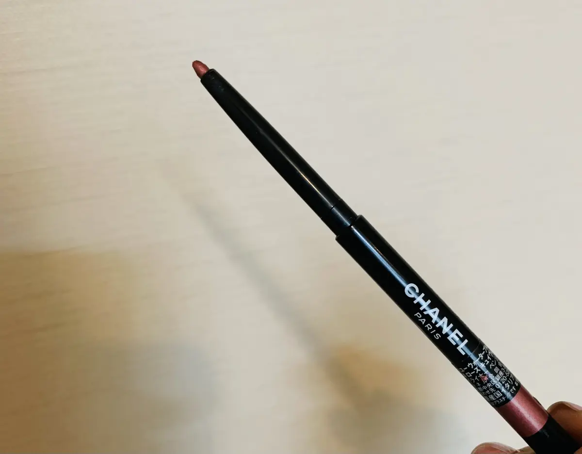 スティロ ユー ウォータープルーフ N　54ローズキュイヴレ \3,960／シャネル