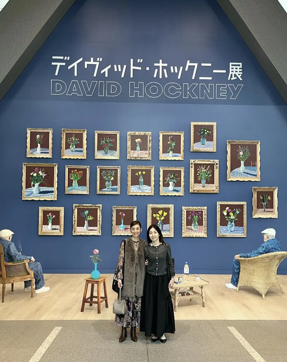 ZARA柄ワンピでホックニー展。の画像_2