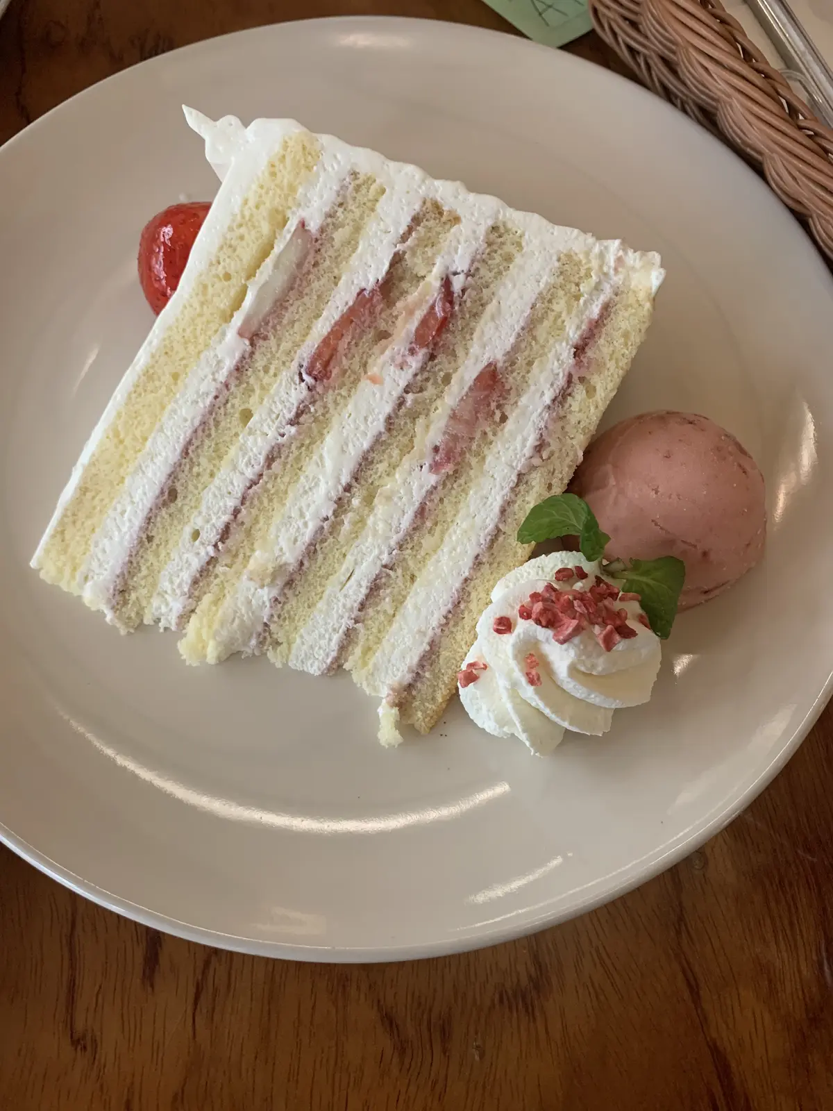 神戸⚓バウムクーヘン食べ比べ⚓ユーハイムの画像_3