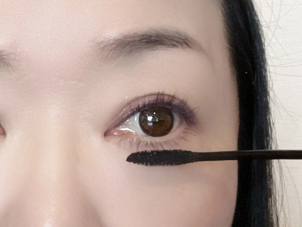 グロッシーラッシュ マスカラ 01 ブラック