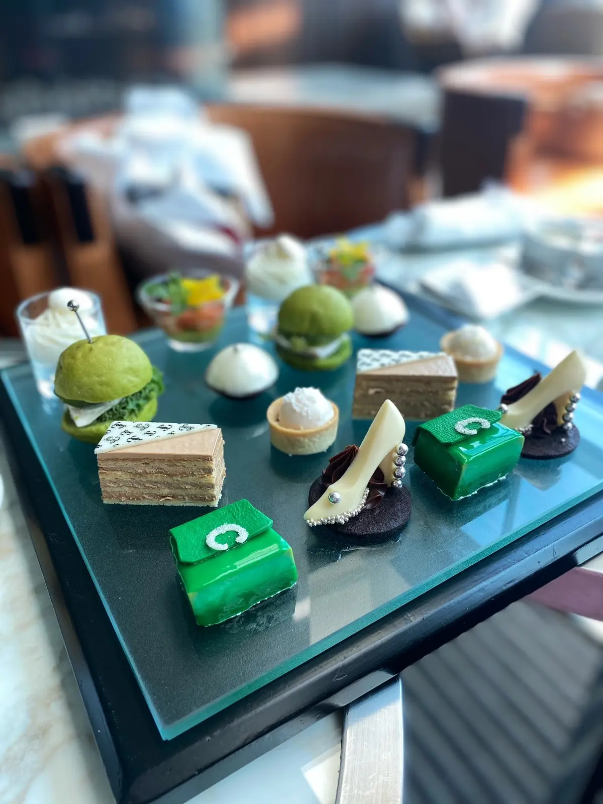 ピンクワンピでコンラッド 「JIMMY の画像_9