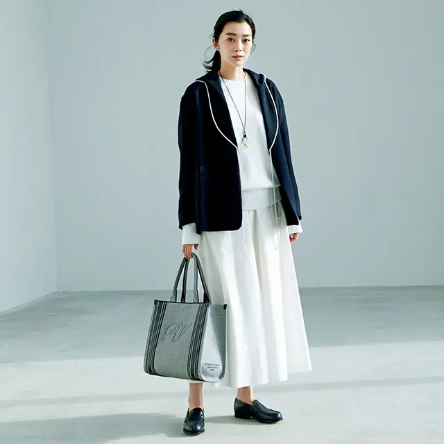 春のおしゃれは ”アウターの長さ” で決まる！50代に似合うボトムス別のアウターとは？