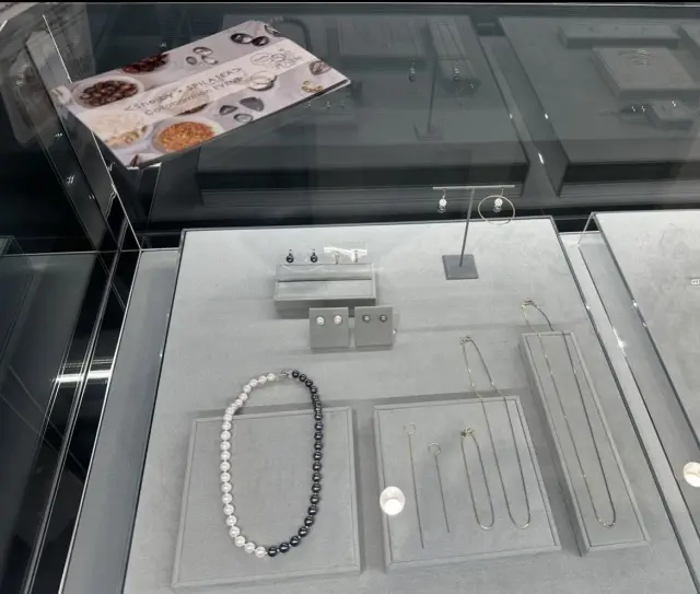 表参道にあります素敵なジュエリーショップの画像_12