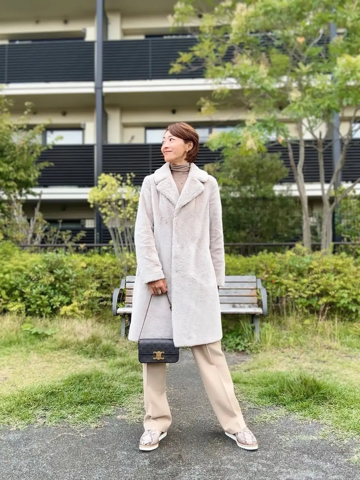 ZARA タートルネックニット愛用 エクラ華組 山崎明子さん