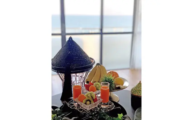 リビングから海を望む絶好のロケーション