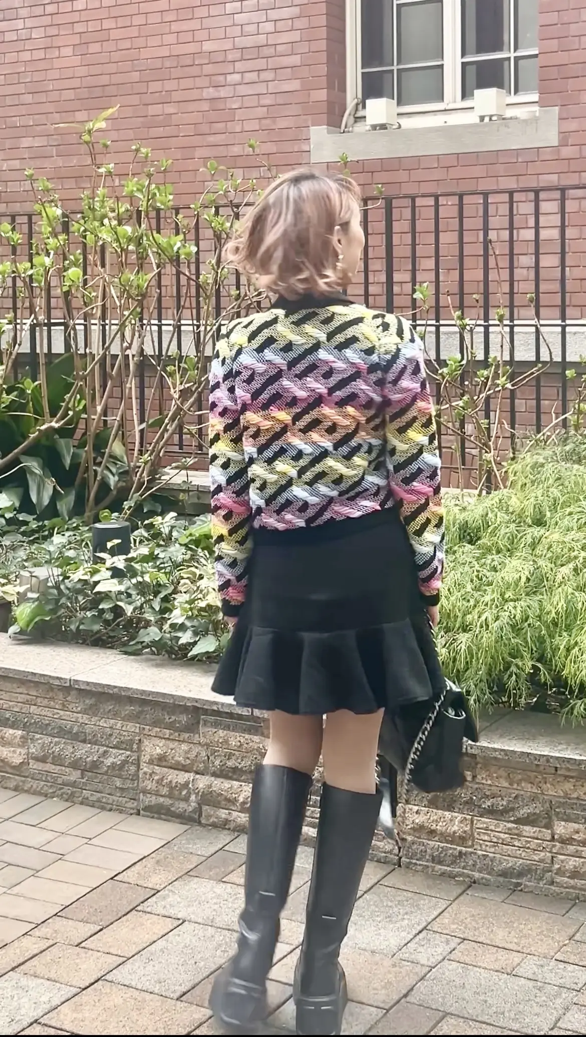 開運コーデ13 東京駅を見下ろすレストラの画像_3