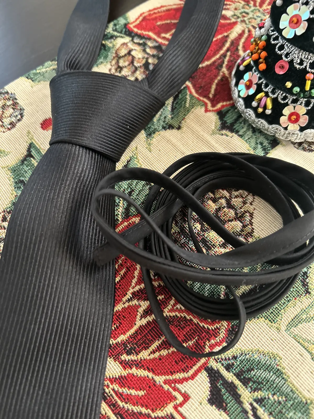 リボン派？それともネクタイ派？の画像_1